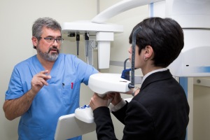 DENTAL CENTER BILBAO, dentistas en Bilbao con ANTON CALVO (14)